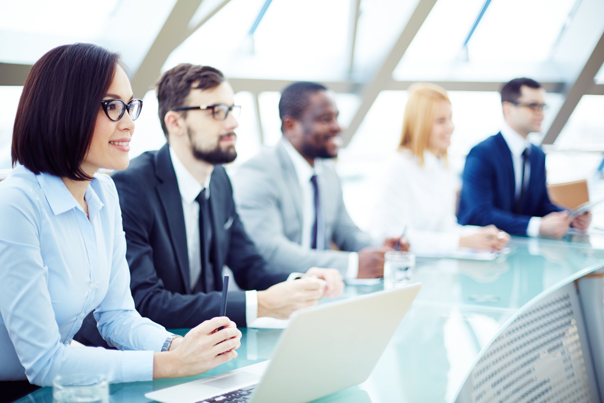 Meeting listening round table diverse Meeting listening round table diverse
