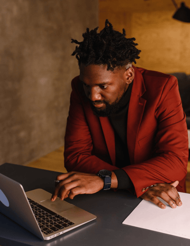 homme ordi IA homme ordi IA